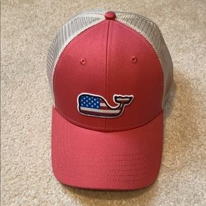 Vineyard Vines trucker hat *New no tag